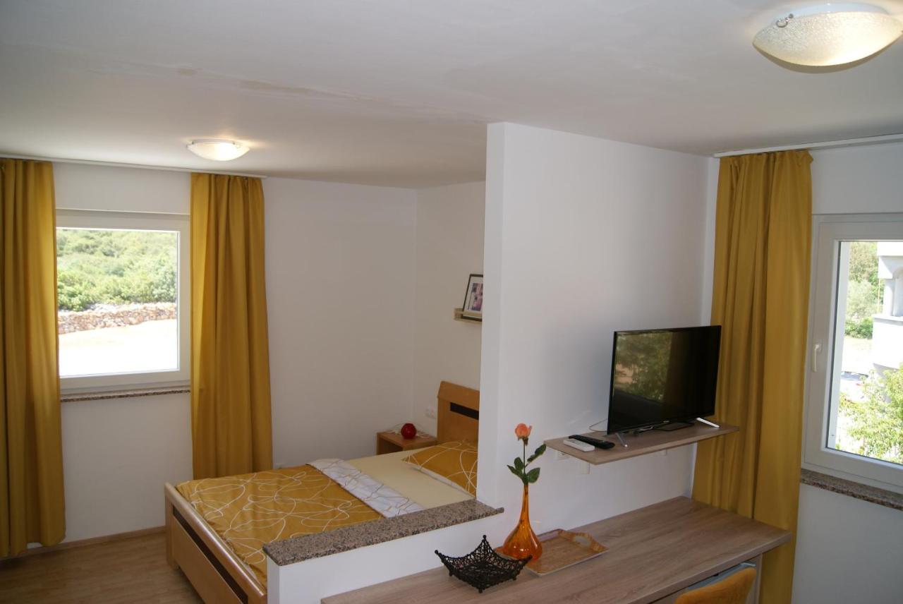 Rooms Magdalena Krk Veglia Exterior foto