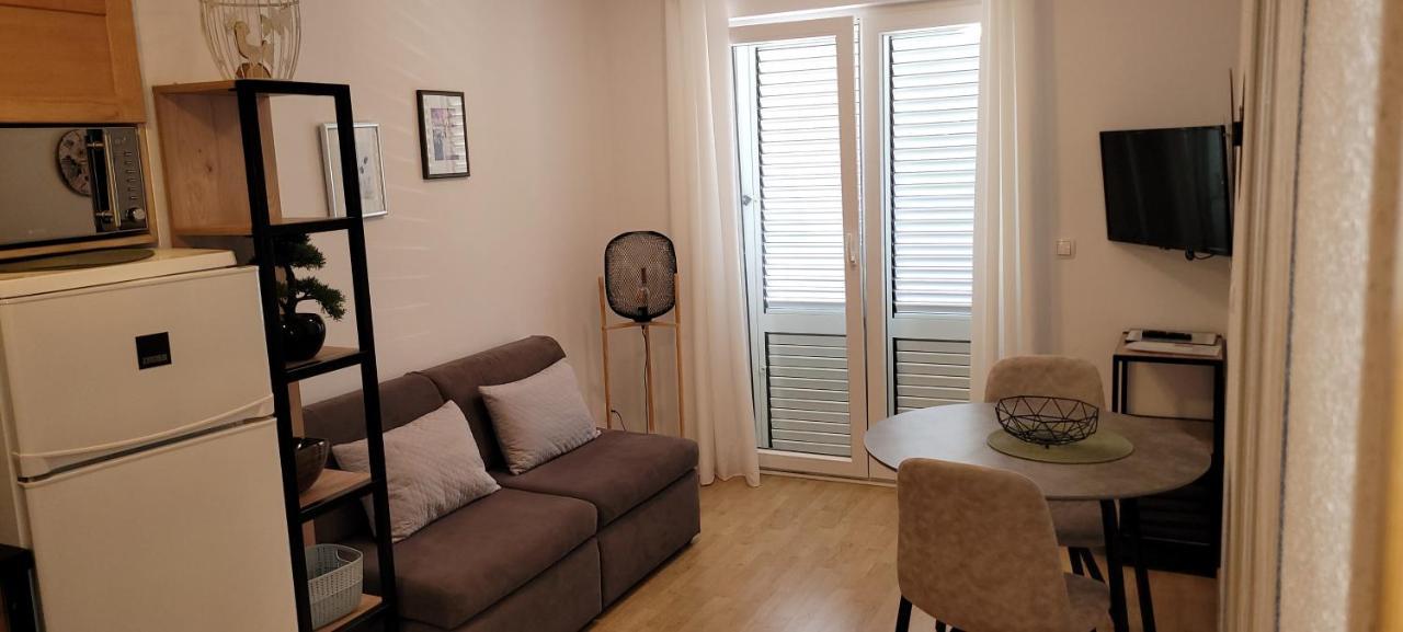 Rooms Magdalena Krk Veglia Exterior foto